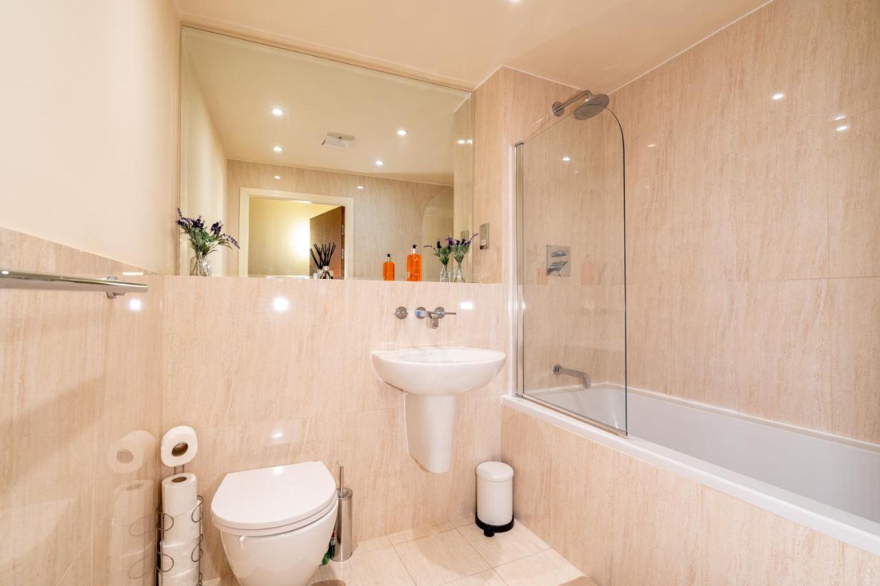 Avril Serviced Apartment Birmingham Buitenkant foto