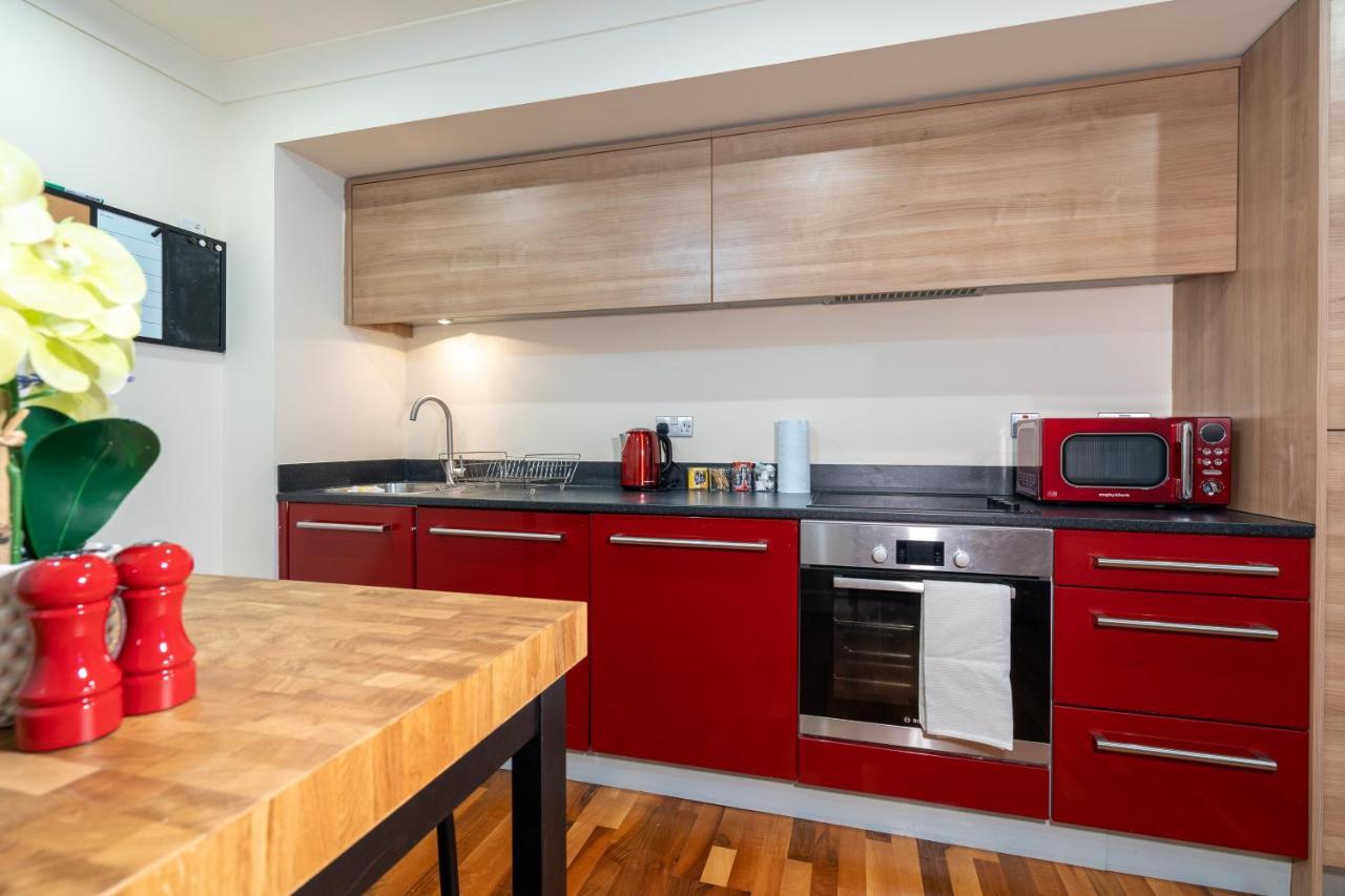 Avril Serviced Apartment Birmingham Buitenkant foto