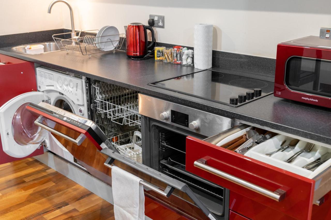 Avril Serviced Apartment Birmingham Buitenkant foto